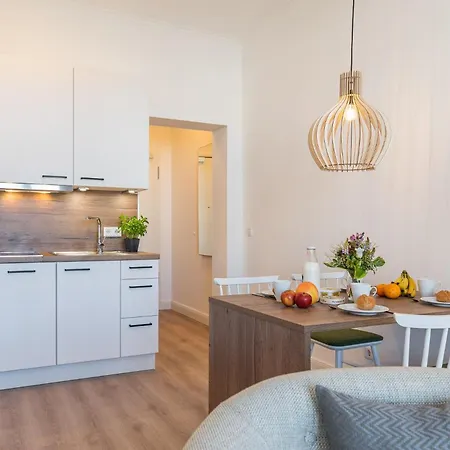 Apartment Westside Arthotel 208 4*