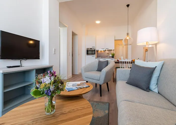 Westside Arthotel 208